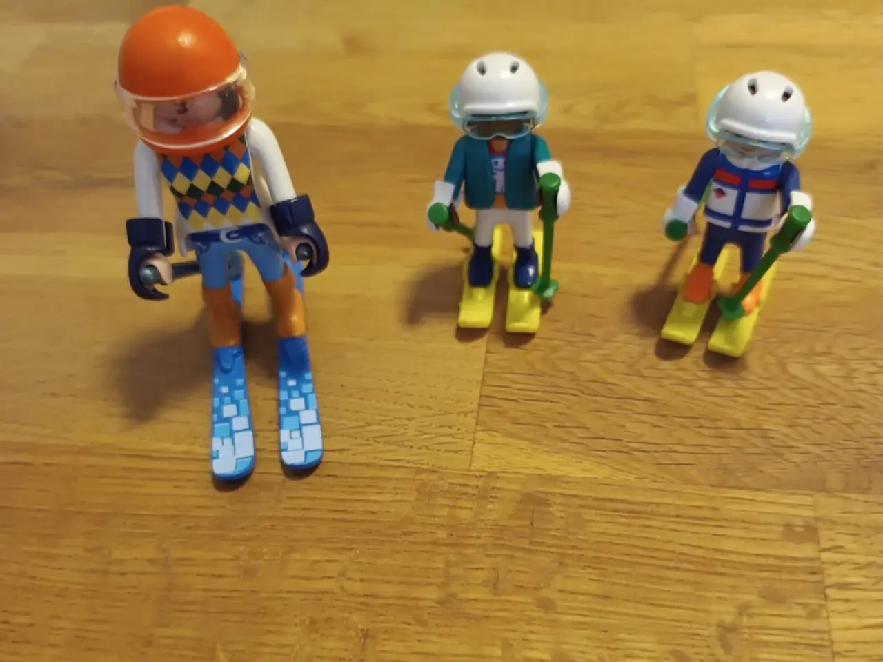 Billede 1 - Playmobil skiløbere 