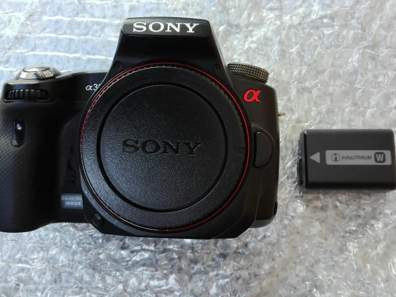 Billede 1 - Sony Alpha 33 m kamerafejl! Giv bud.