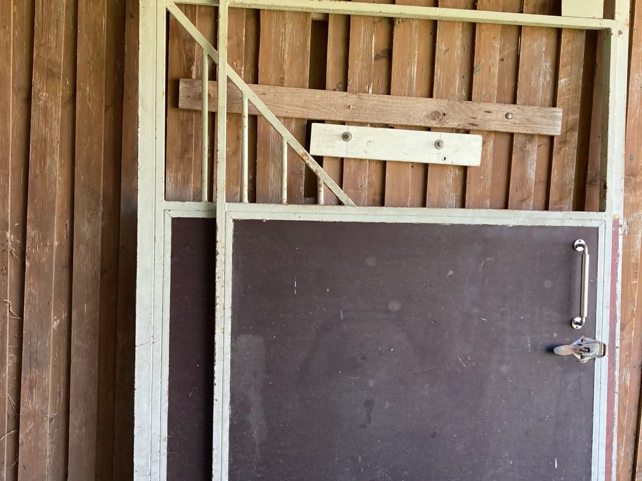 Billede 3 - Heste box 1 stk side H 2,60 L 183 Dør L 1,