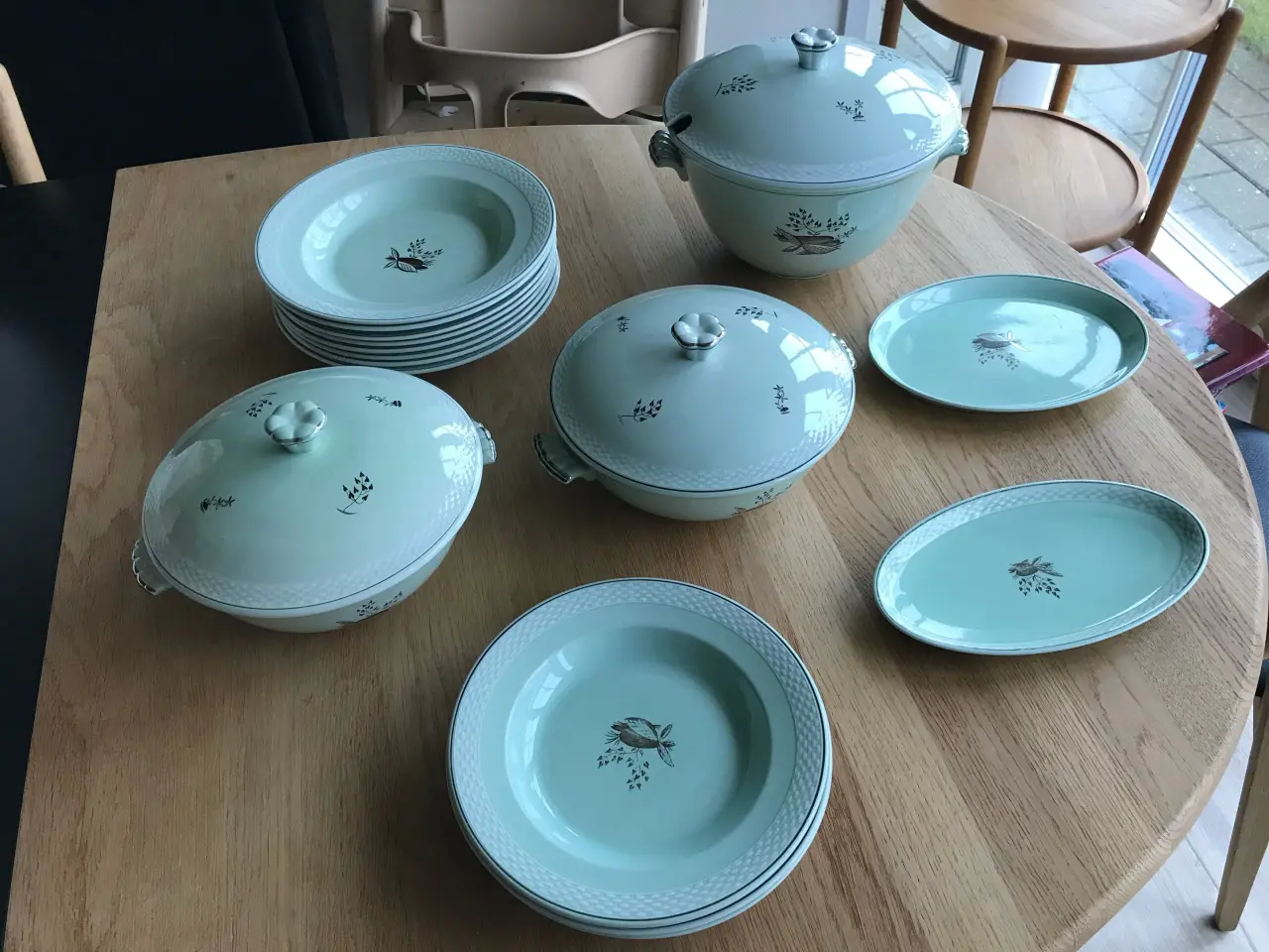 Billede 1 - Aluminia 258, Nils -  diverse dele i mintgrøn.