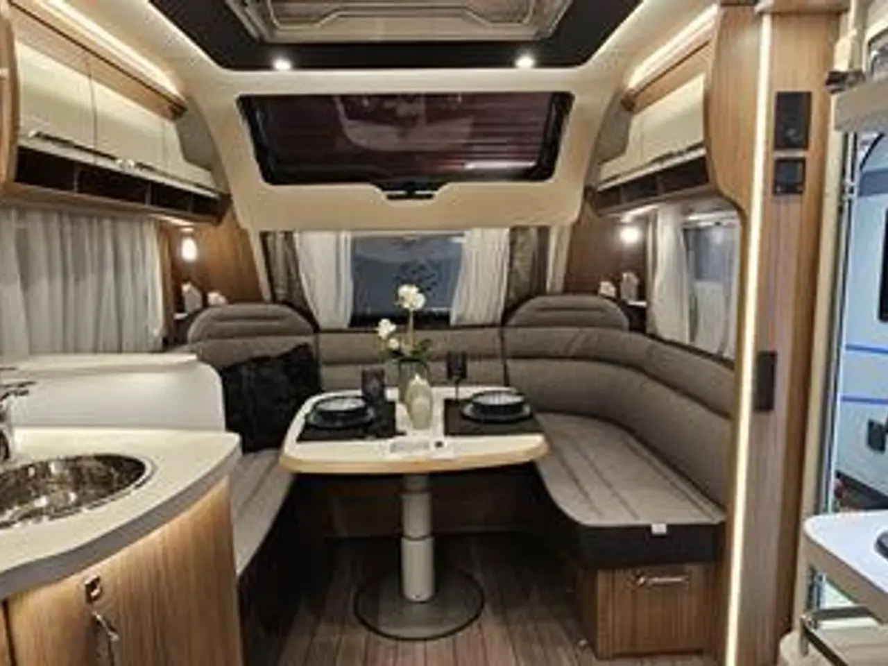 Billede 7 - Knaus SÜDWIND Scandinavian Selection 650 UDF - EFTERÅRSTILBUD SPAR 28.888 NU 396.492.-