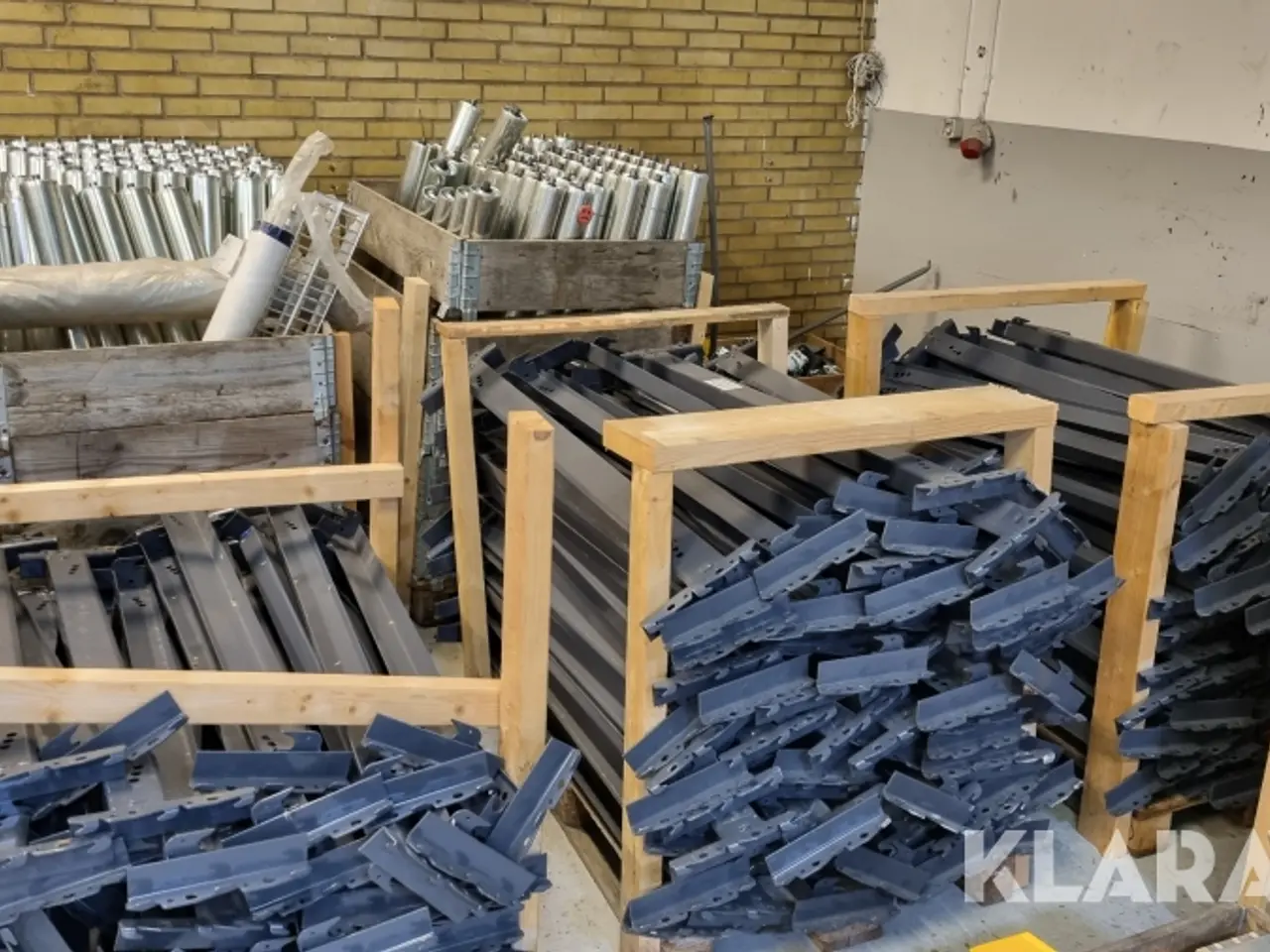 Billede 3 - Opbevaringsstel EAB justerbart i bredde og længde