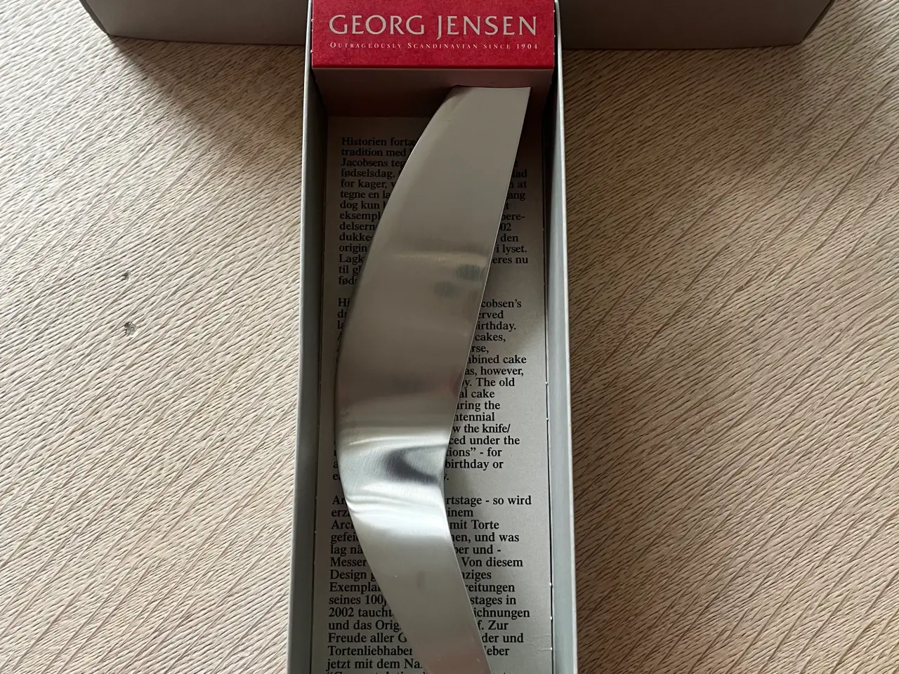 Billede 1 - Lagkagekniv Arne Jacobsen Design, Georg Jensen