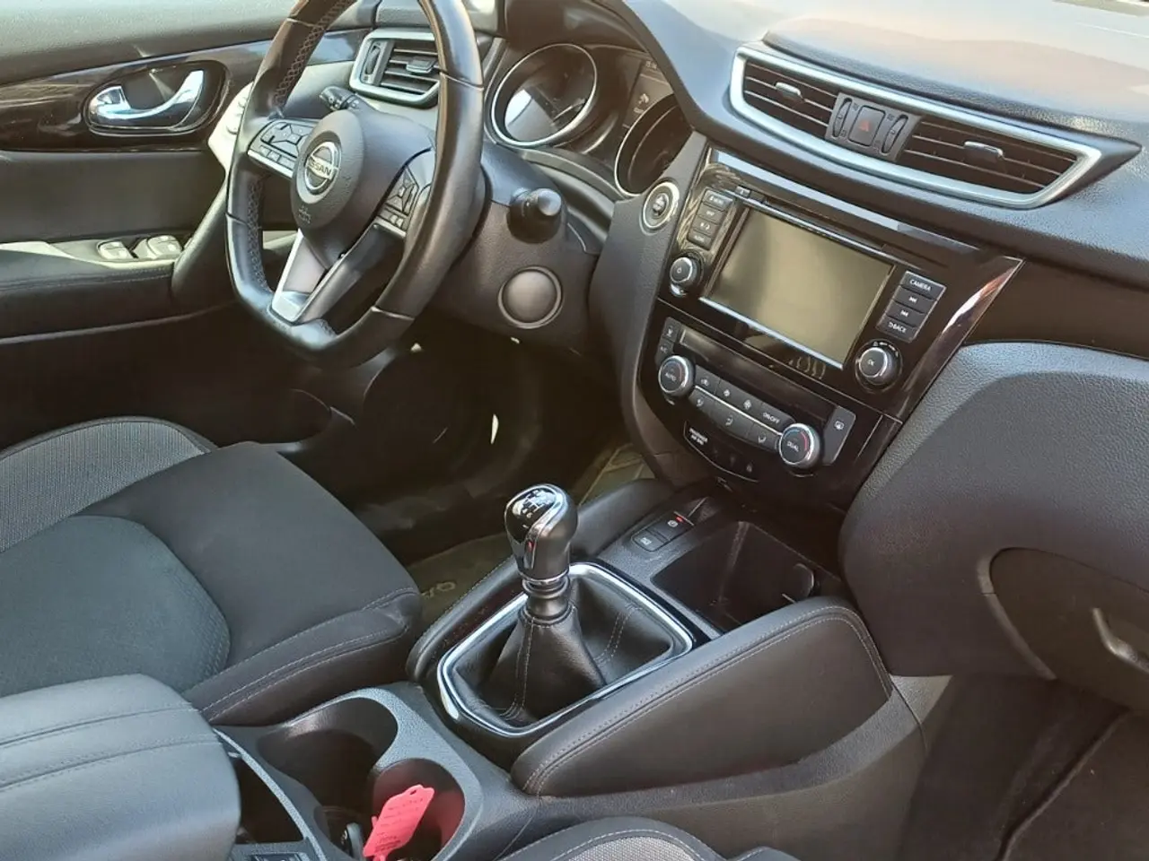 Billede 15 - Nissan Qashqai 1,3 Dig-T 140 N-Connecta Van