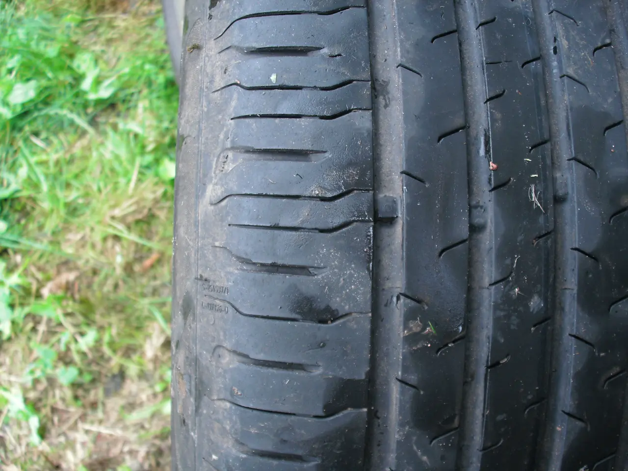 Billede 1 - 215/55 R16 dæk med alu fælge