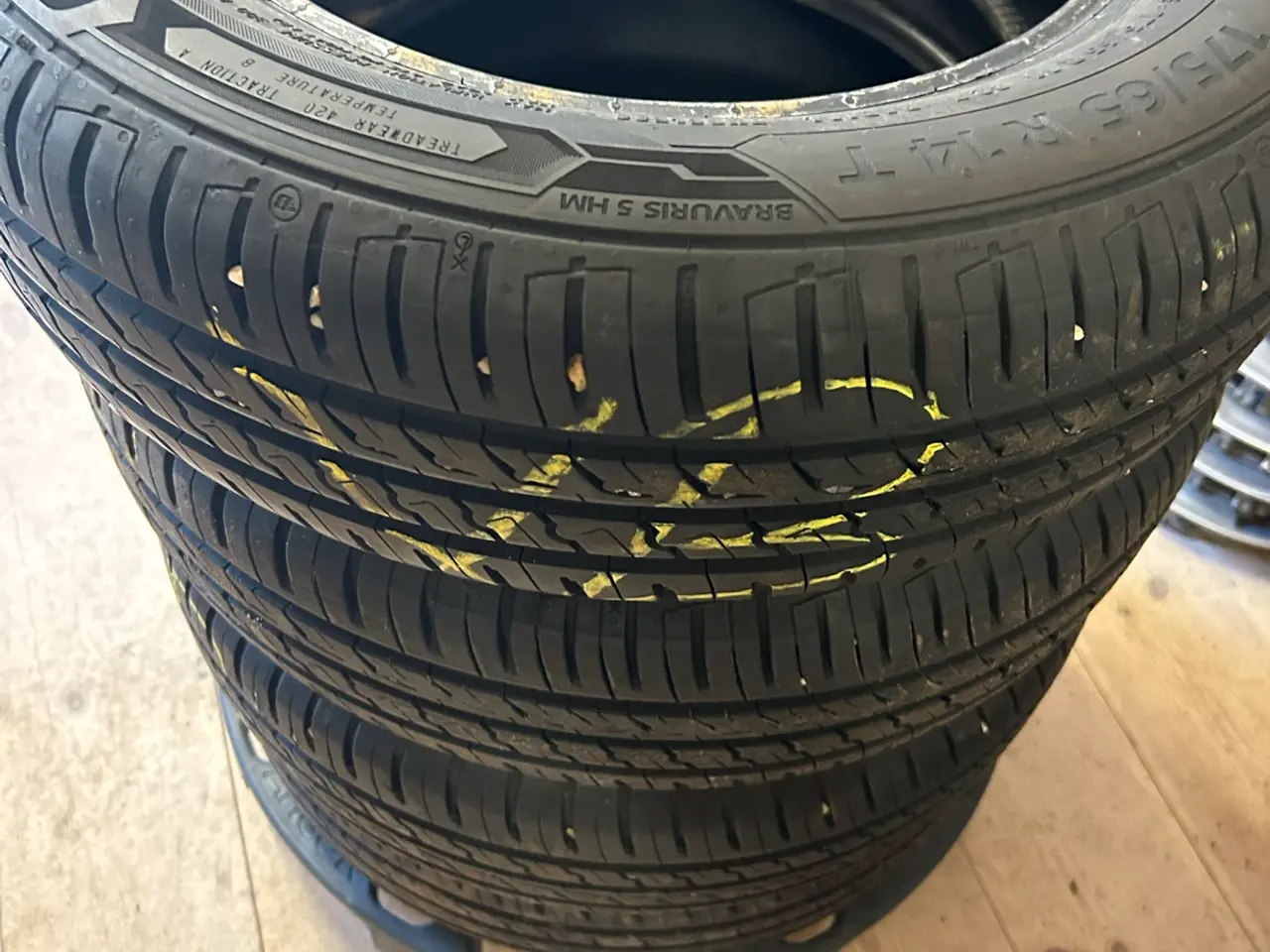 Billede 4 - 175/65X14 Barum Sommerdæk