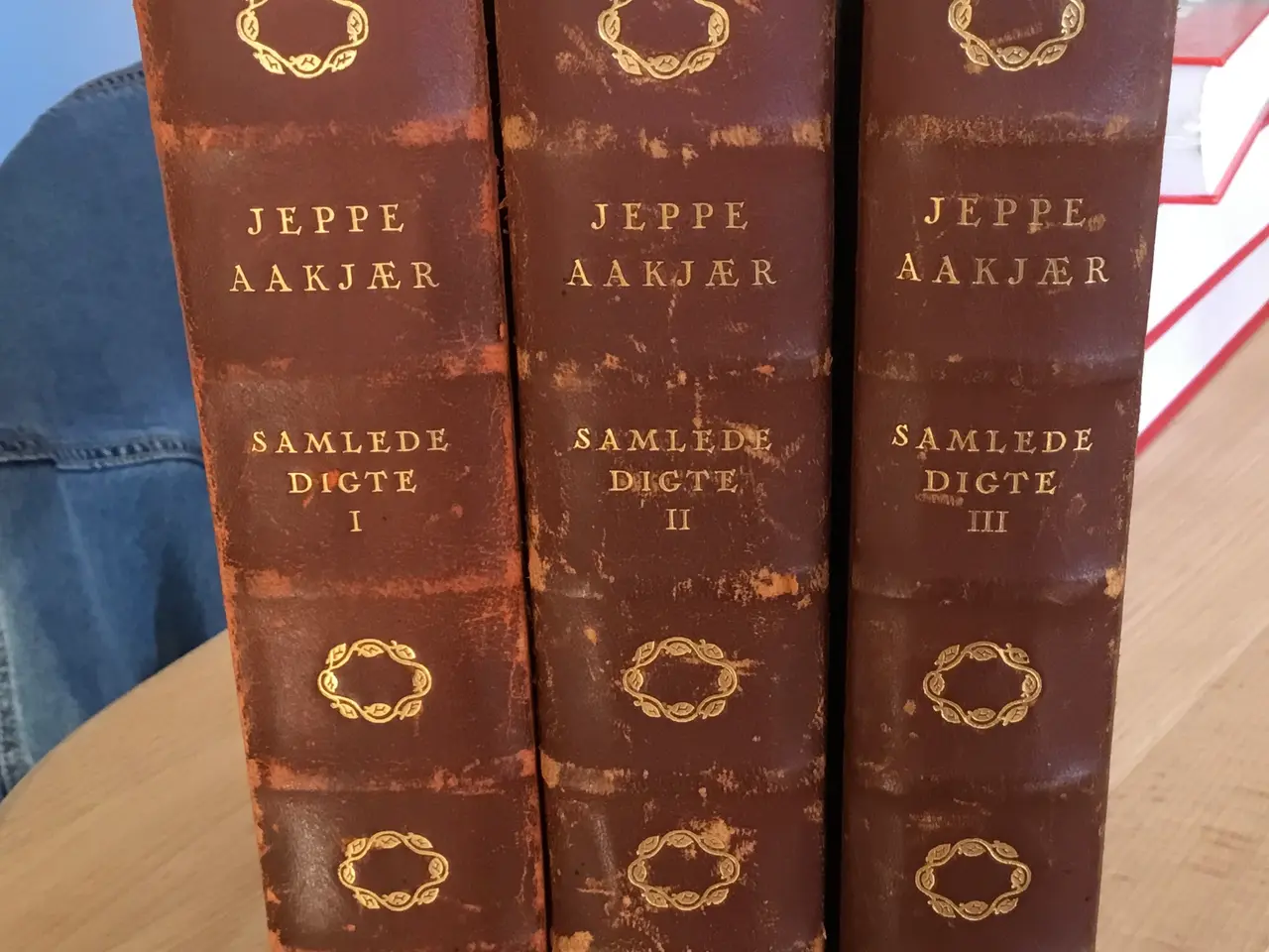 Billede 1 - Jeppe Aakjær samlede digte i mindeudgave 1931