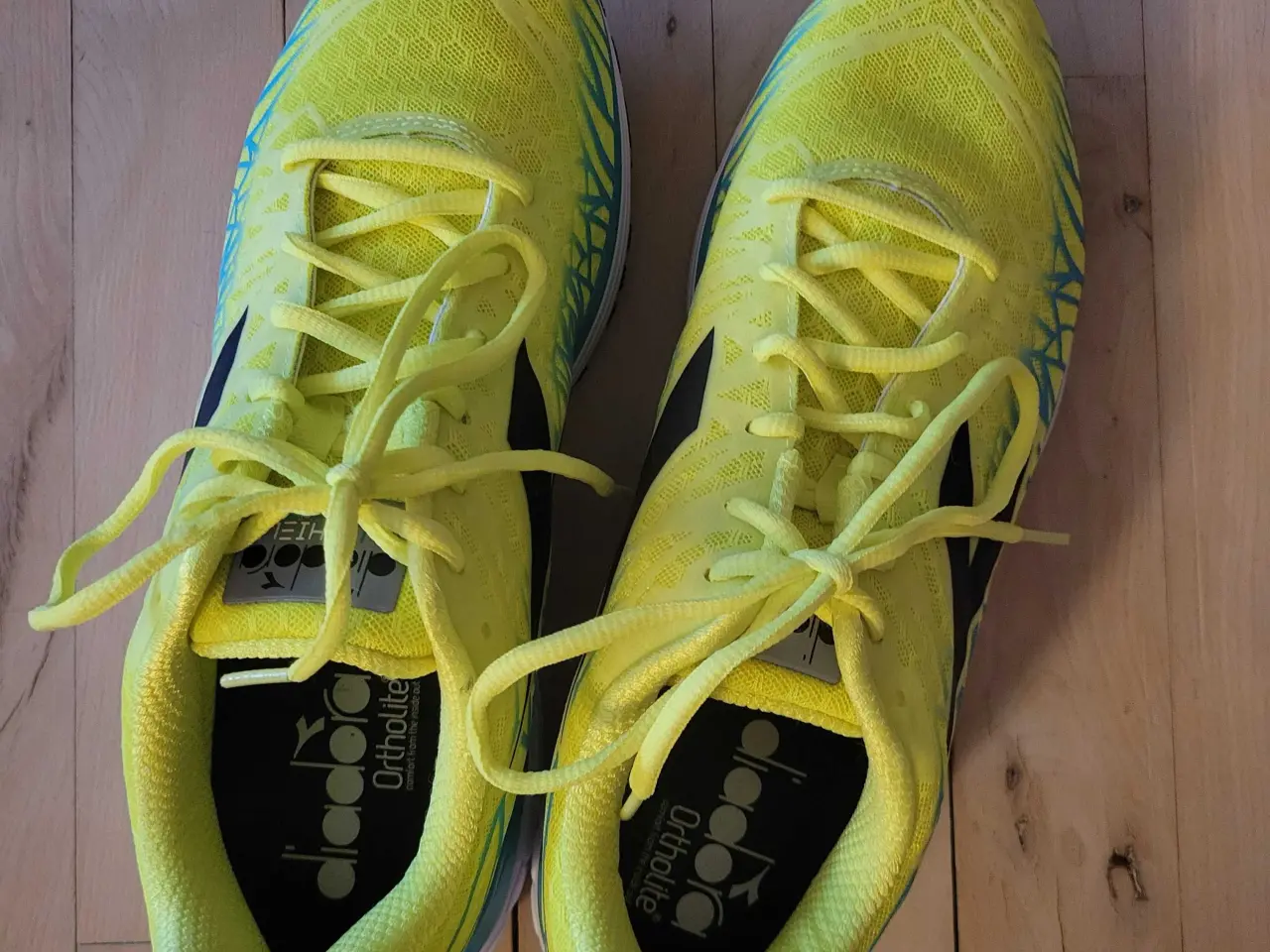 Billede 5 - Diadora Mythos Blushield Fly 2 - herre løbesko 45,
