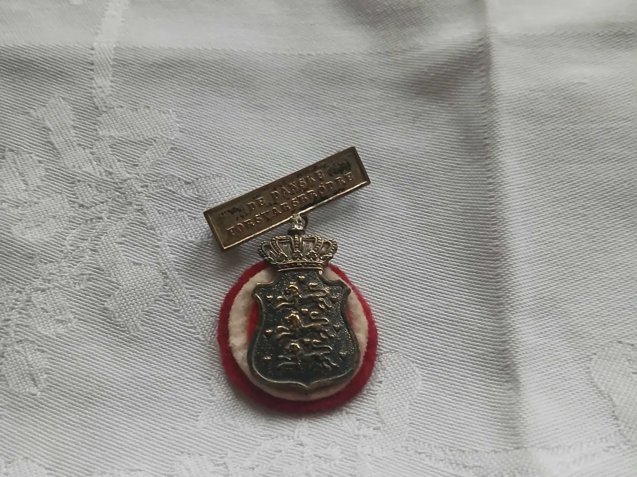 Billede 1 - Medalje fra forsvarsbrødre