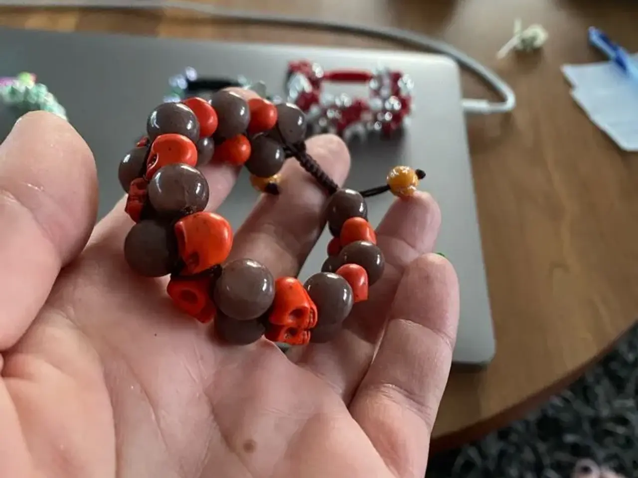 Billede 4 - Nye knyttede armbånd