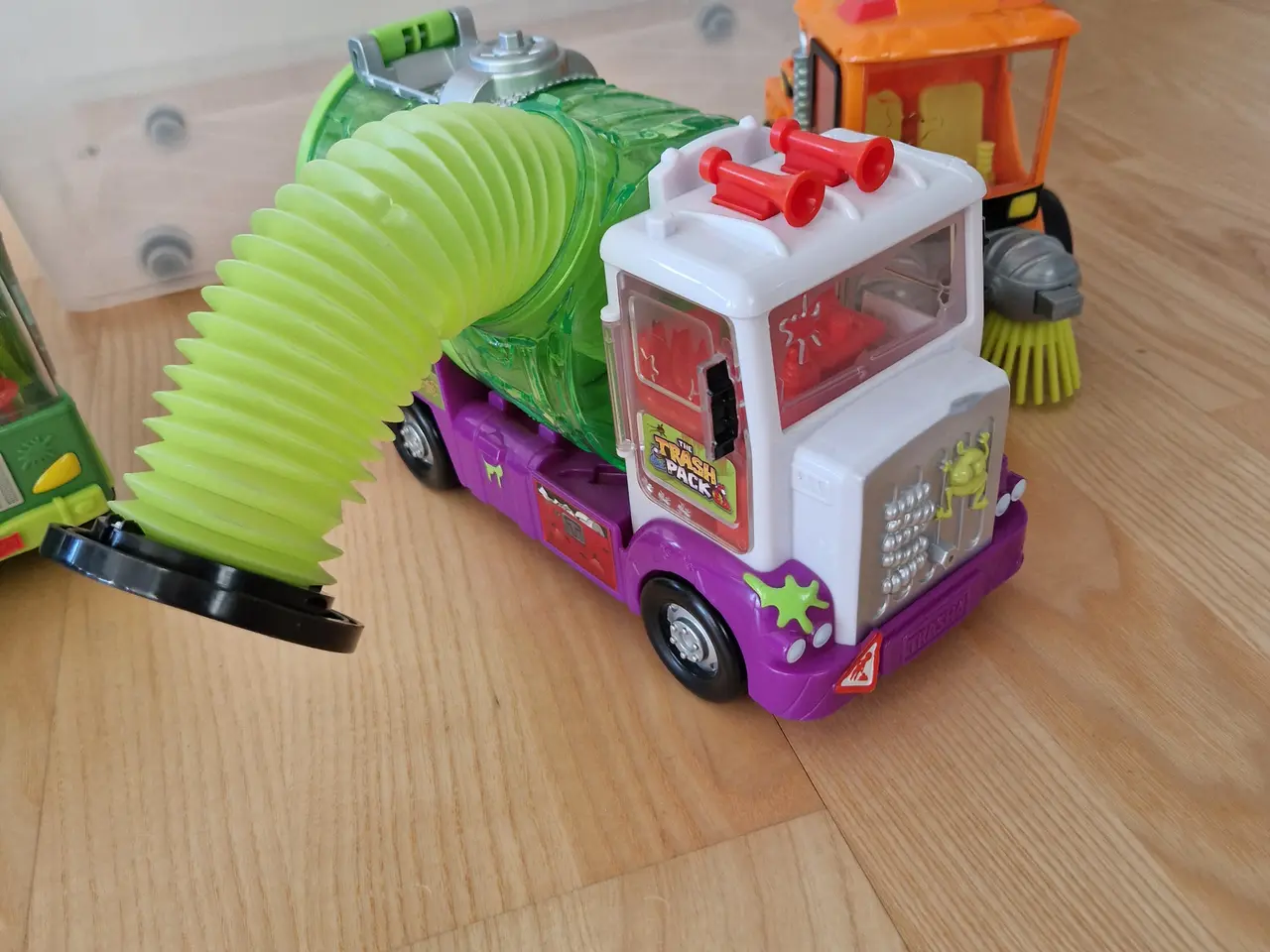 Billede 6 - Trash Pack biler og figurer