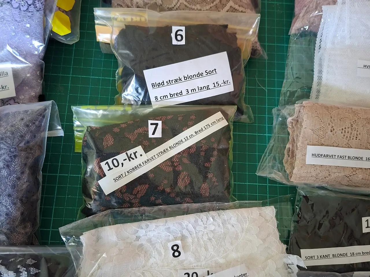 Billede 5 - Diverse blondeposer med bløde +fasteblonder