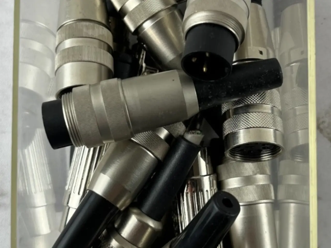 Billede 1 - Circular Metal Connectors Male Female parti