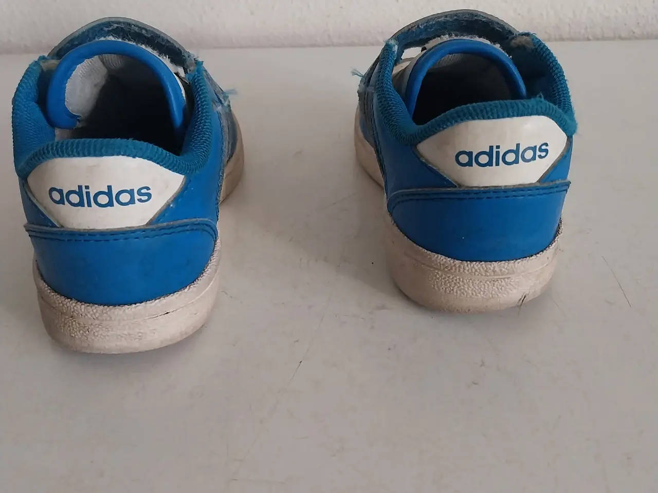 Billede 4 - Adidas sko str 26