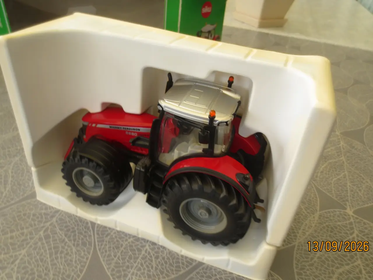 Billede 3 - 1 stk Ny Modeltraktor Massey Ferguson 8680 Dyna VT