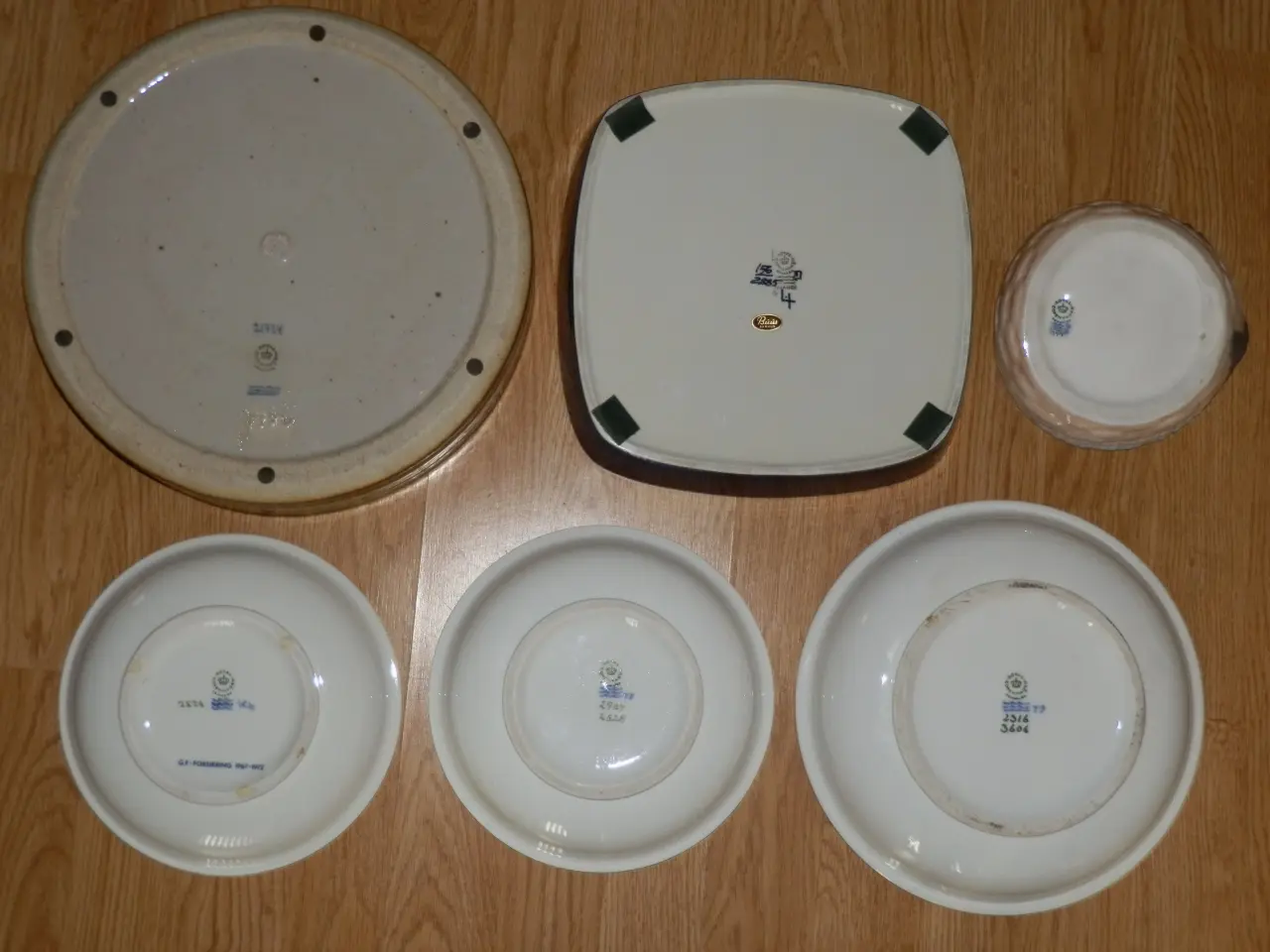 Billede 4 - Fine Royal Copenhagen fade og skåle 6 stk.