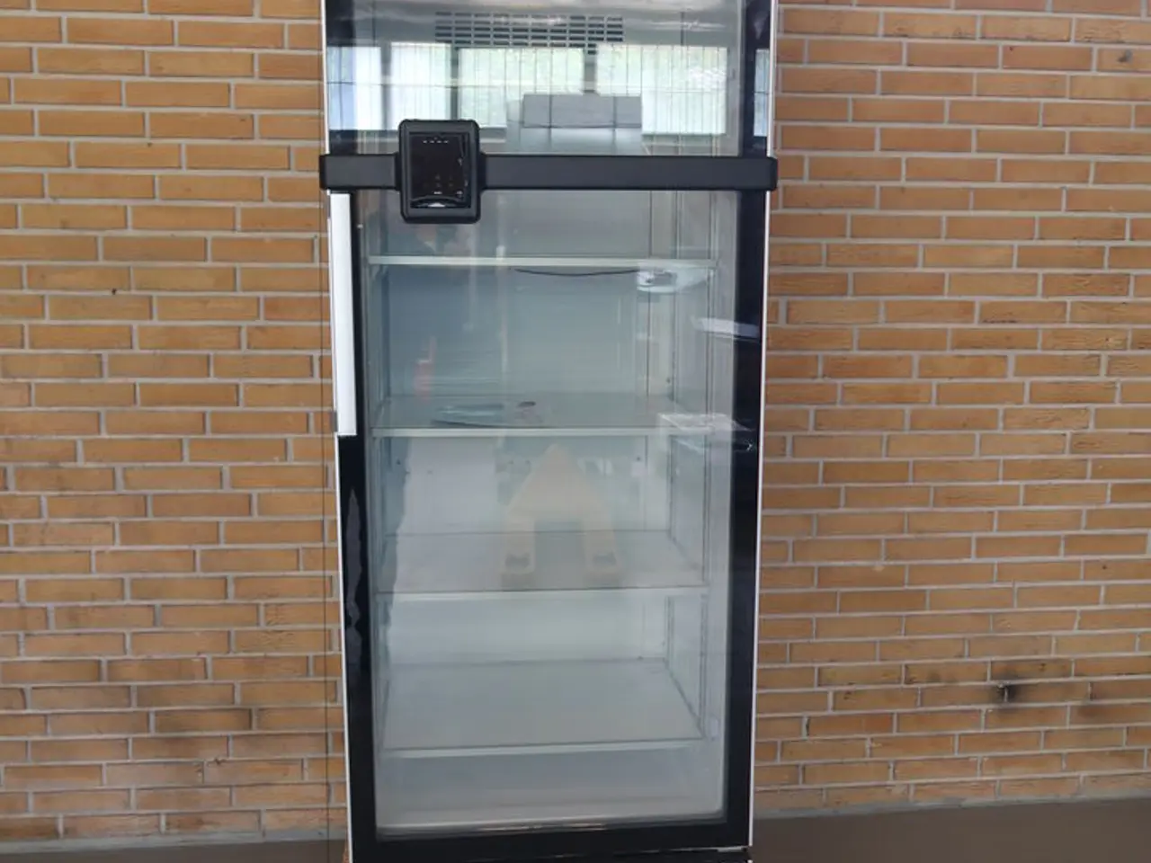 Billede 1 - Selfly Intelligent Fridge 2,1 EU / Intelligent Køleskab