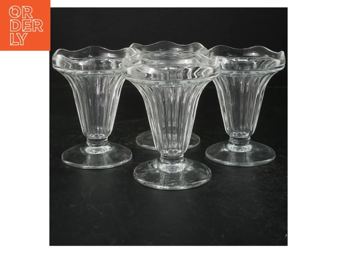 Billede 1 - Gennemsigtige krystalglasvaser (str. Ø. 11 cm. længde, 14 cm)