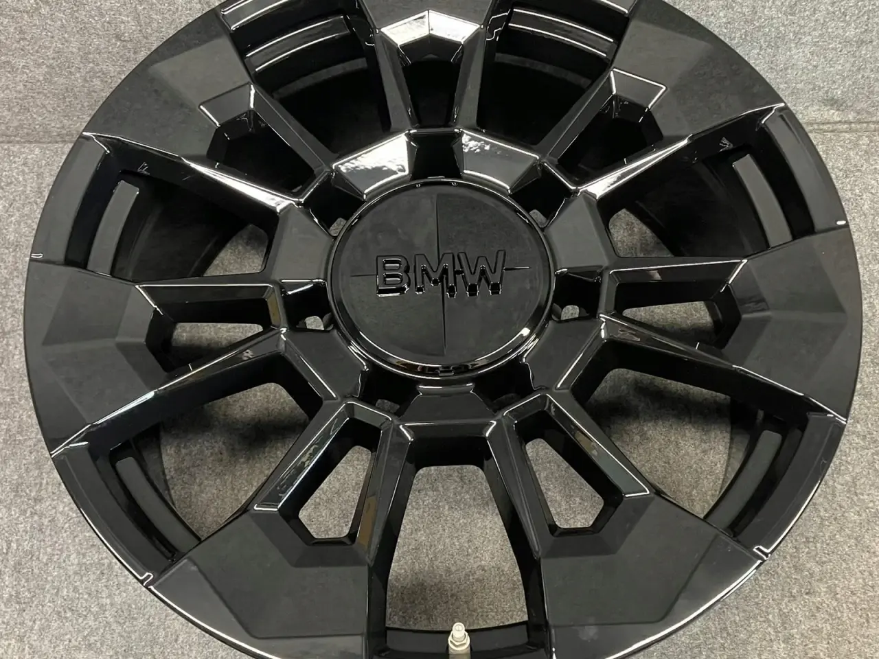 Billede 2 - ALUFÆLGE BMW XM G09 923M 23"
