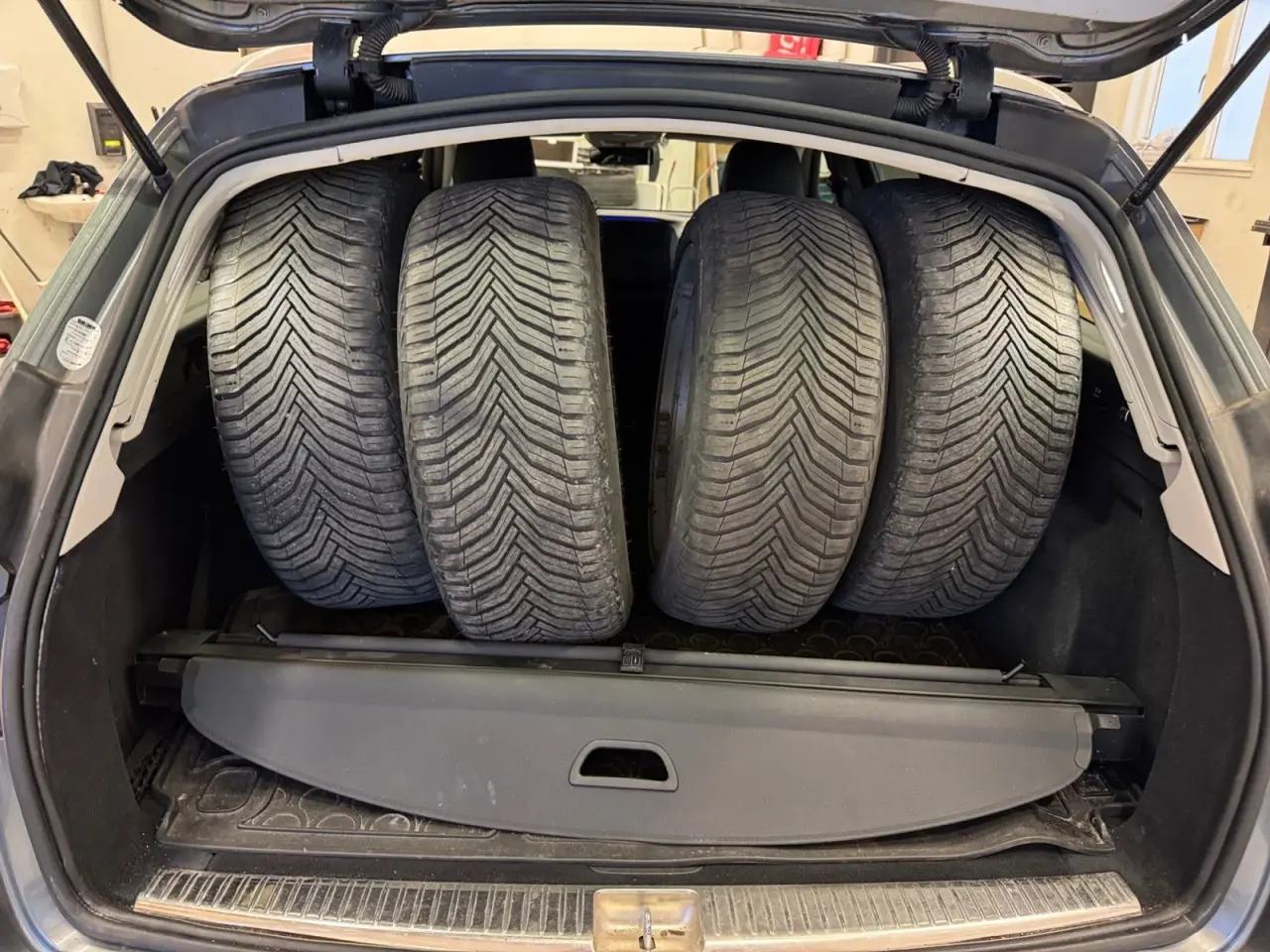 Billede 15 - Mercedes E220 d 2,0 Avantgarde stc. aut.