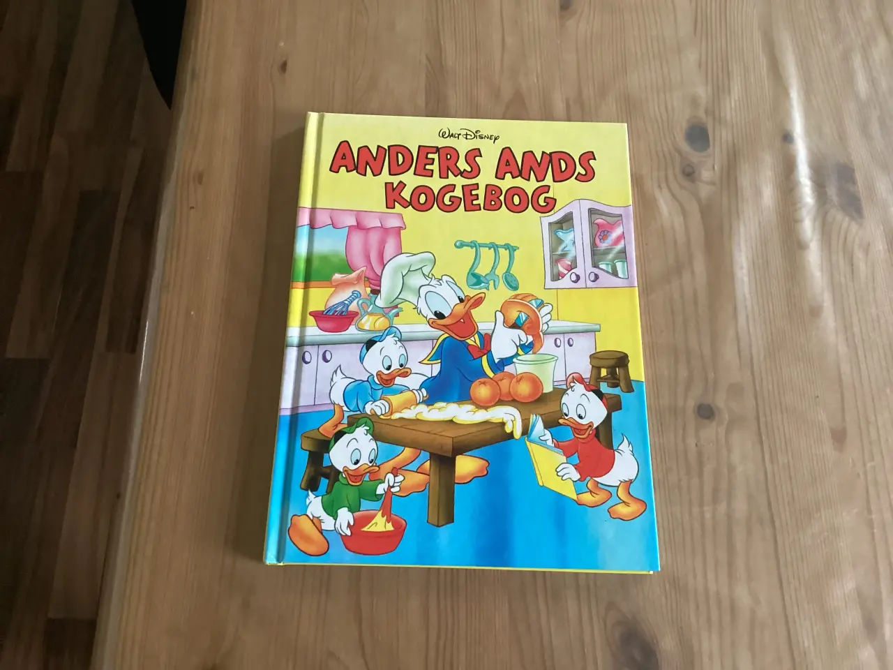 Billede 9 - Disney,s Kogebøger.