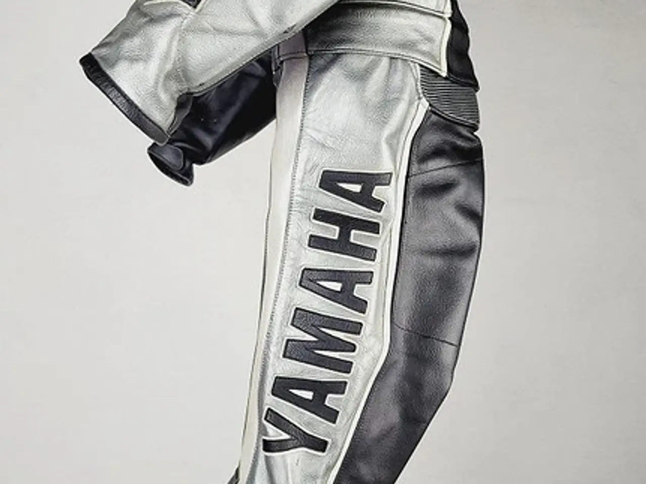 Billede 2 - ⭐️- Yamaha Læderdragt - Sikkerhedsbeskyttelse