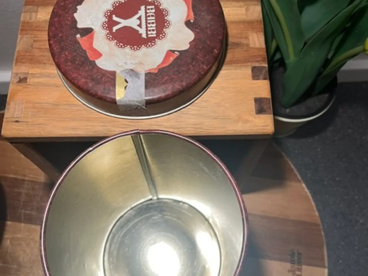 Billede 5 - Charmerende italiensk Babbi vintagedåse
