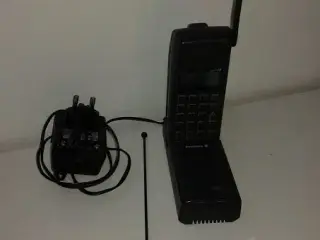 Mobil Ericsson GH198 Multi for samlere