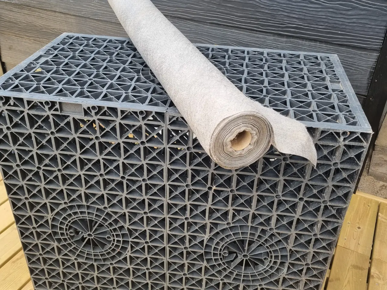 Billede 1 - Faskine med fiberdug