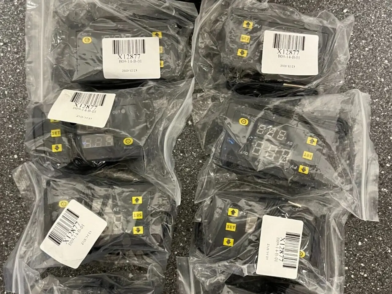 Billede 1 - parti of 8 Digital Temperature Controllers –