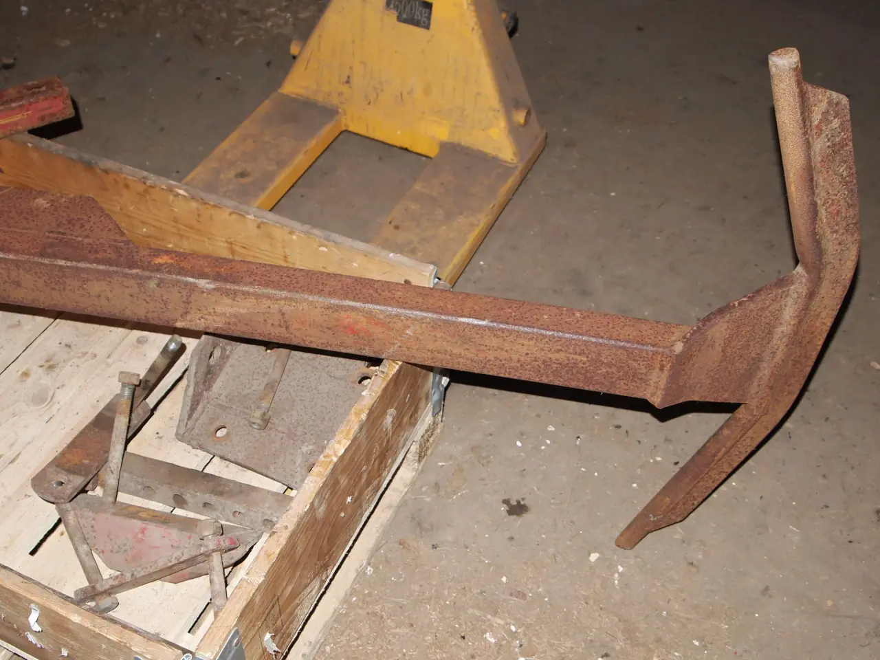 Billede 5 - Fangearm  Jordpakker tre furet vendeplov naud.  
