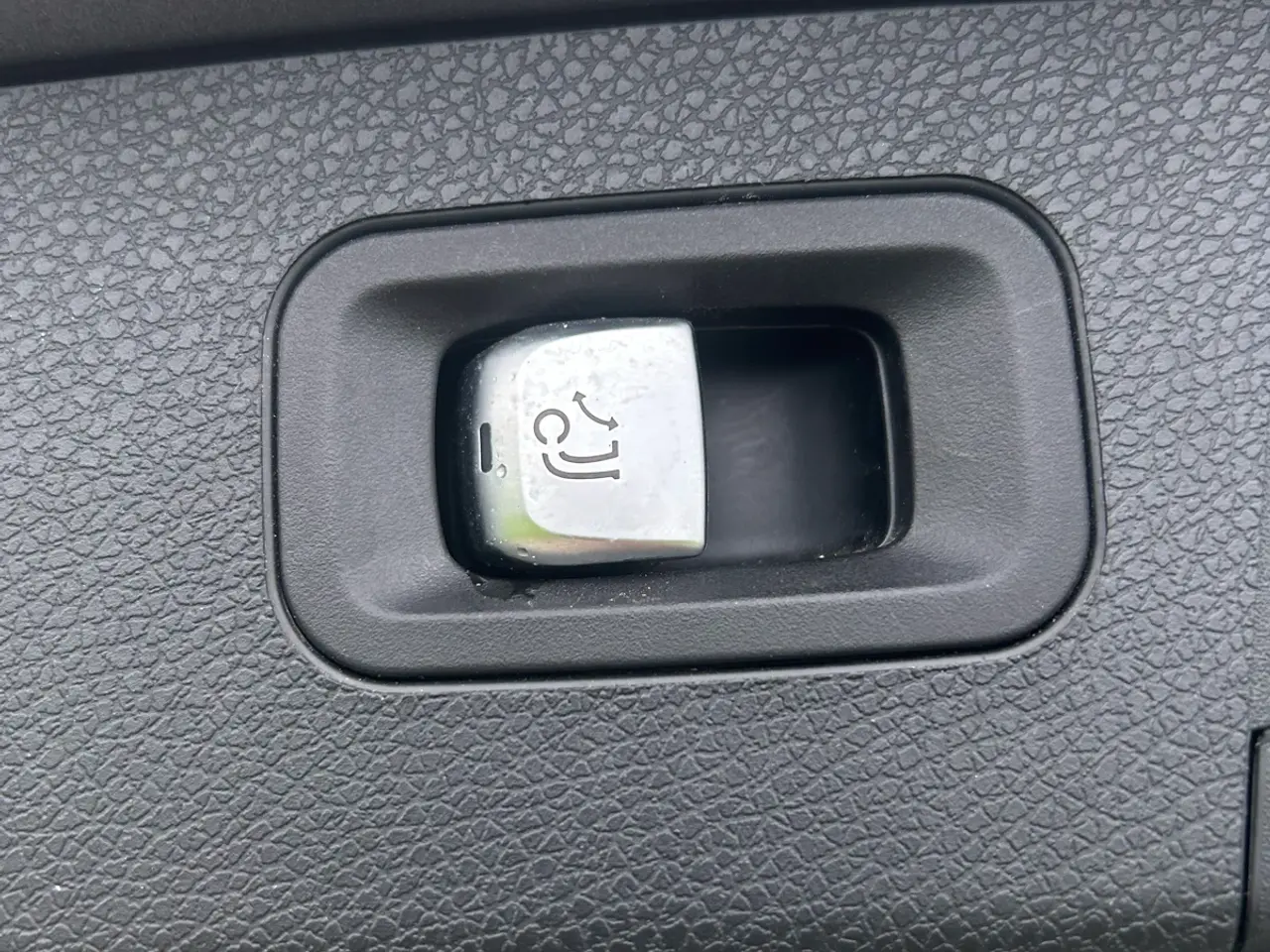 Billede 4 - Mercedes E-klasse i perfekt stand