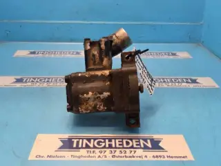 Case 1394 Hydraulikpumpe K307945