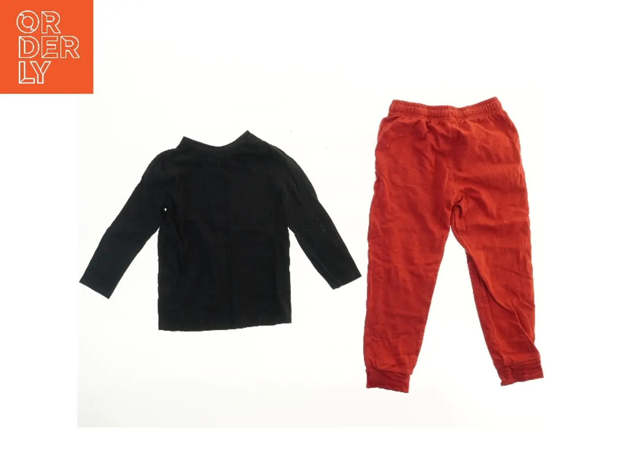 Billede 2 - Vinterpyjamas sæt til børn fra Little Kids (str. 116)