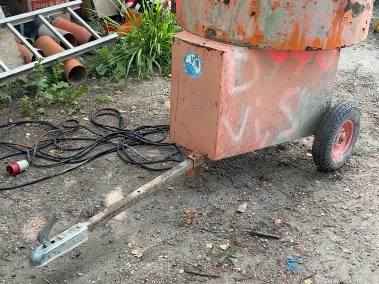 Billede 1 - Stor Tvangsblander til kraftstik