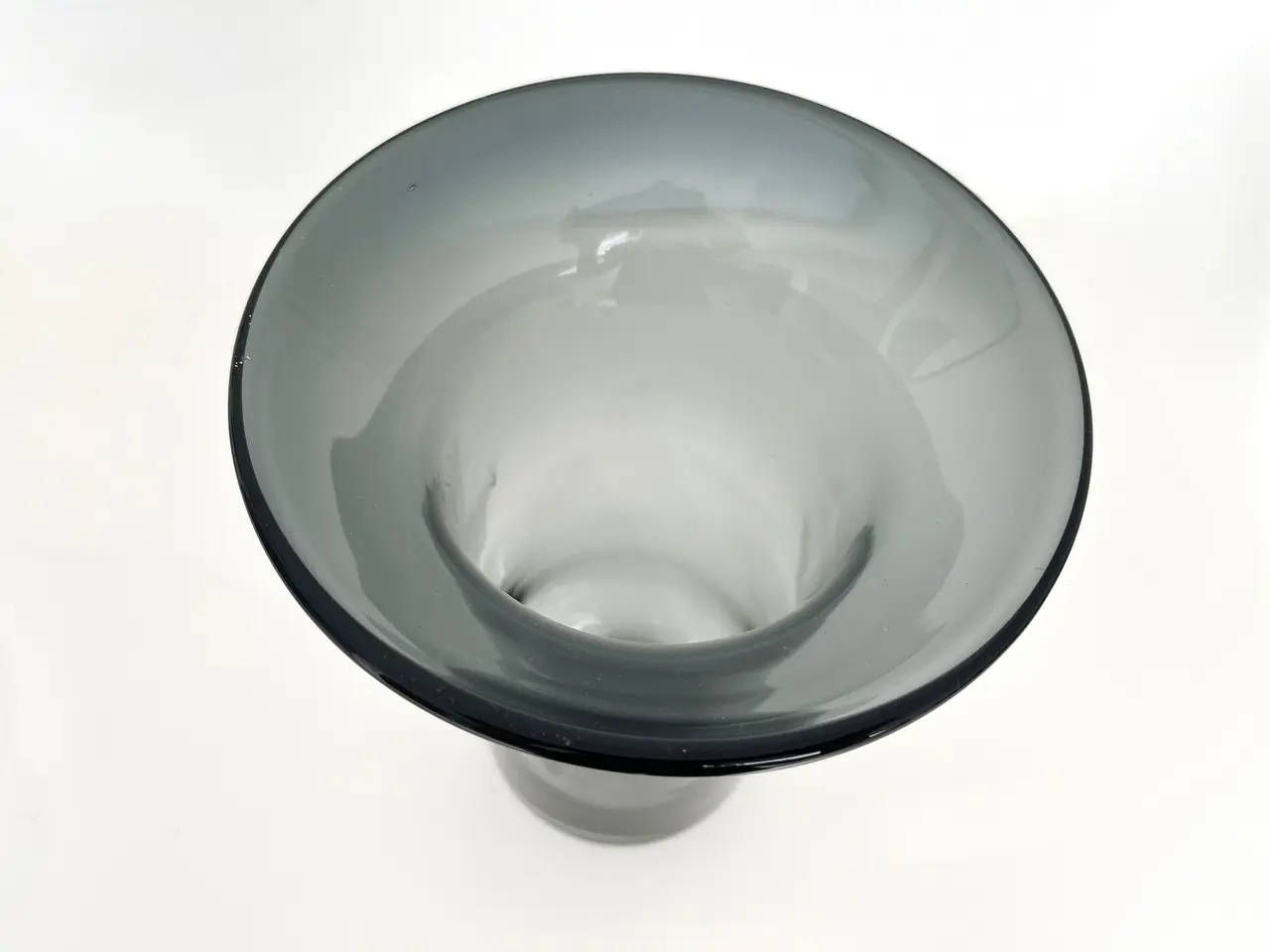 Billede 6 - Luanne vase i gråt glas