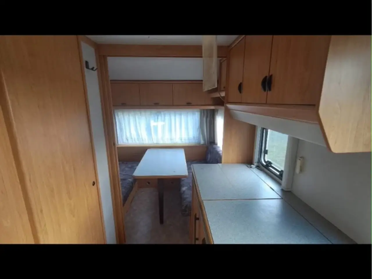 Billede 7 - Campingvogn med fortelt 