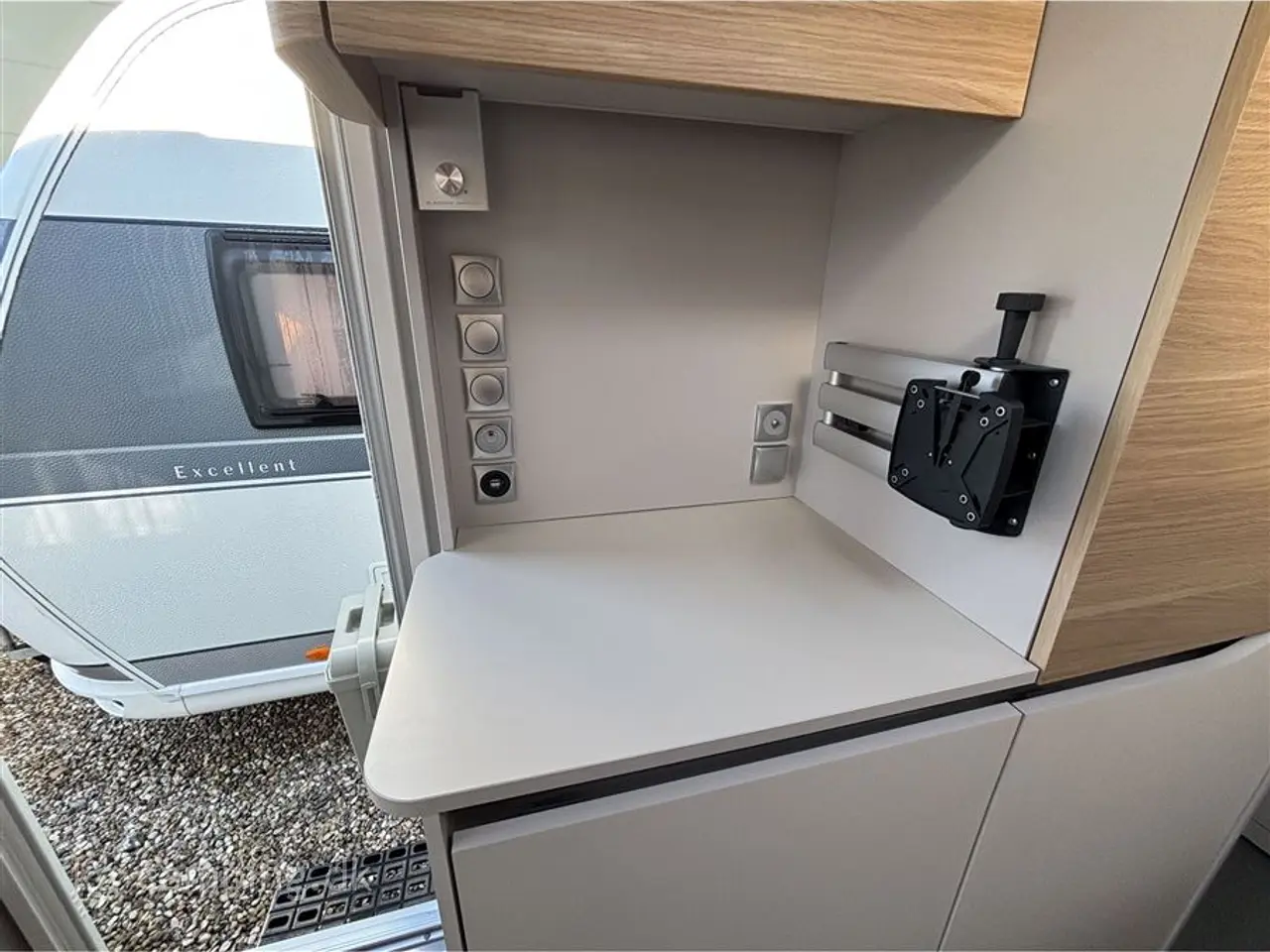 Billede 11 - 2021 - Adria Adora 522 UP Fransk dobbeltseng, ALDE centralvarme, ENDURO Fuldautomatisk mover