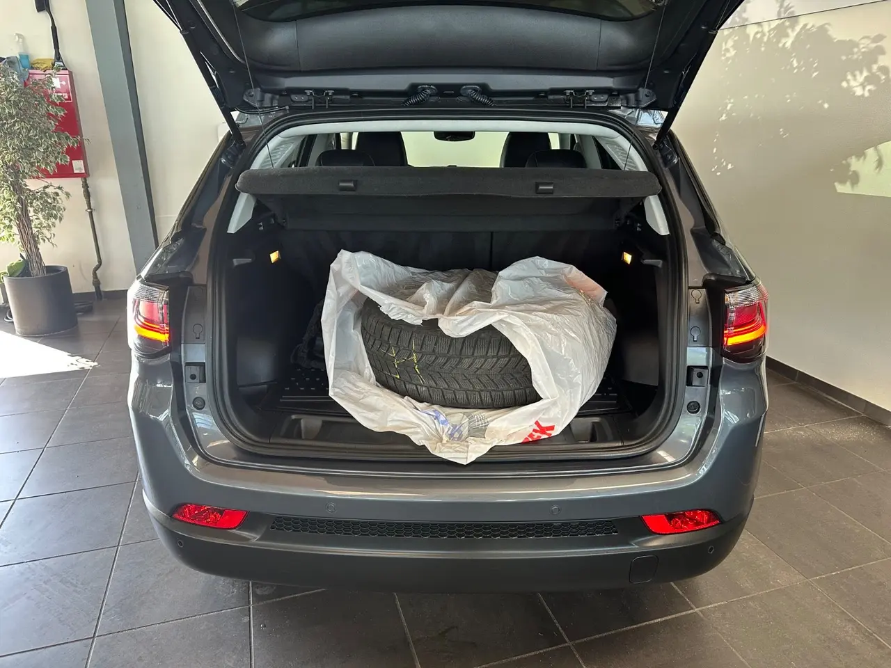 Billede 15 - Jeep Compass 1,3 4xe Night Eagle aut. 4x4