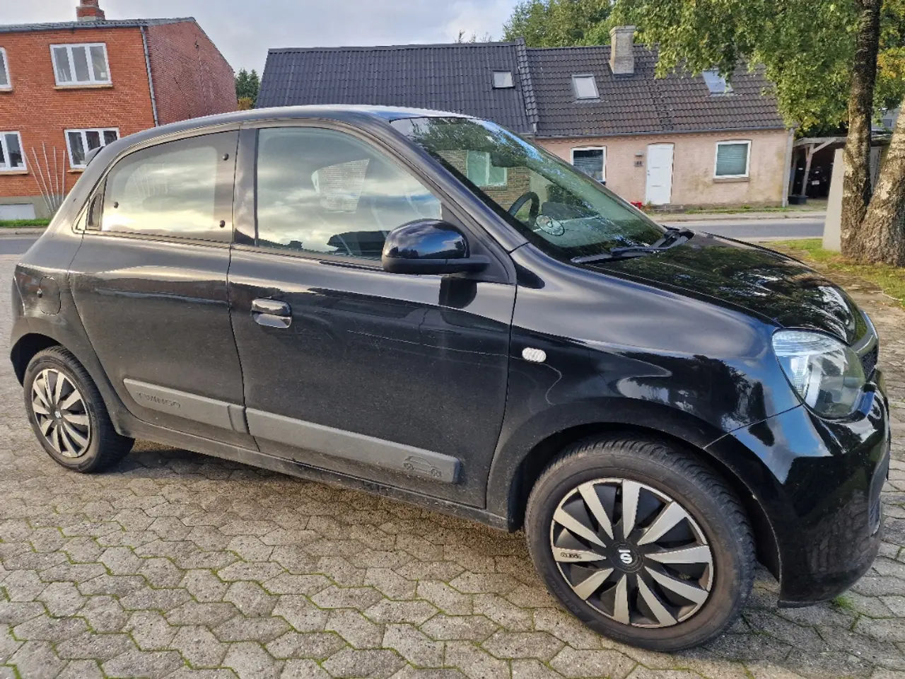 Billede 3 - 🚗 Renault Twingo III 1.0 SCe 70 – MEGET VELUDSTYR