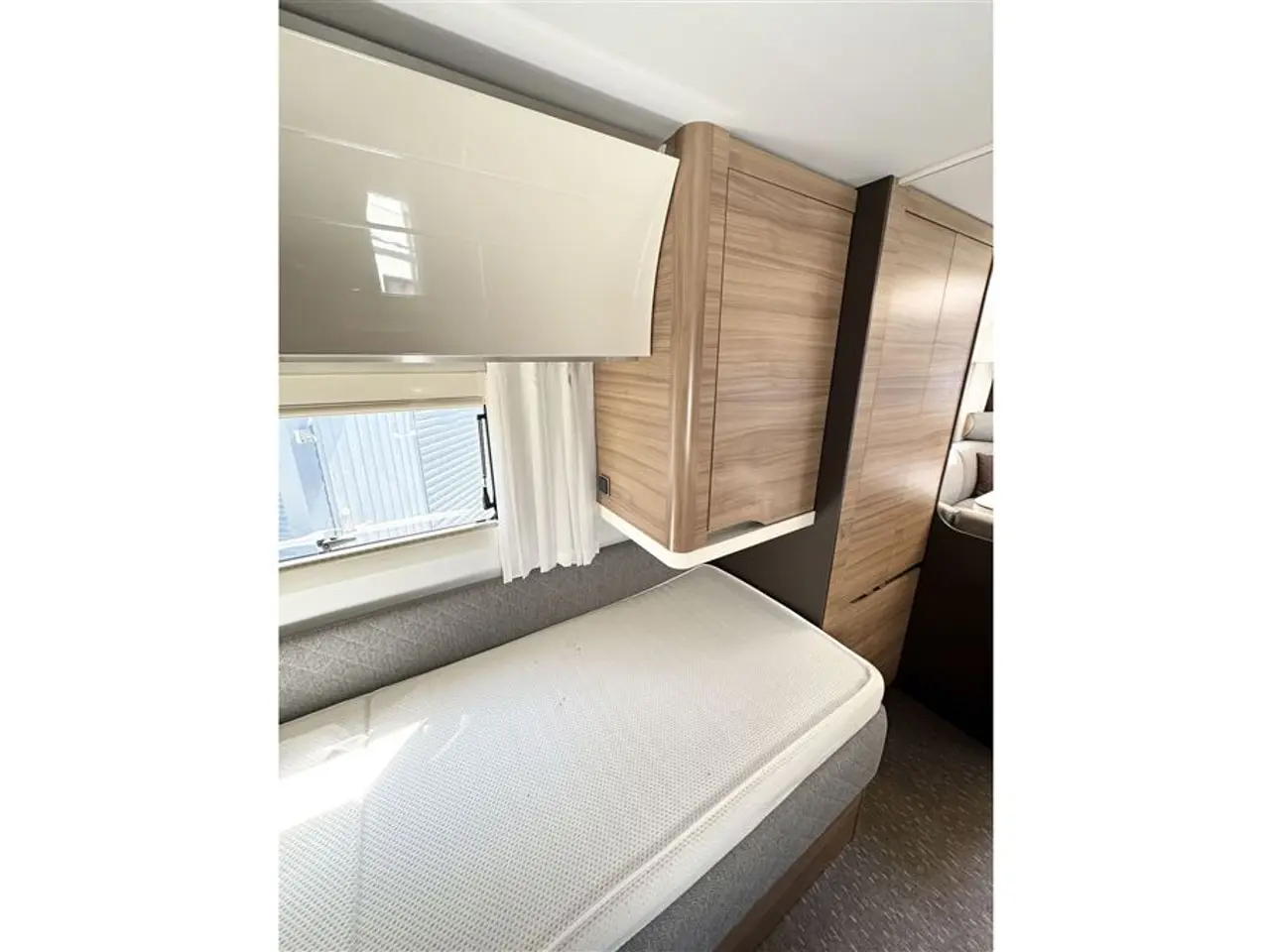 Billede 20 - 2020 - Adria Alpina 753 HT Enkeltsenge-Alde-Gulvvarme.-Aircon-Telt