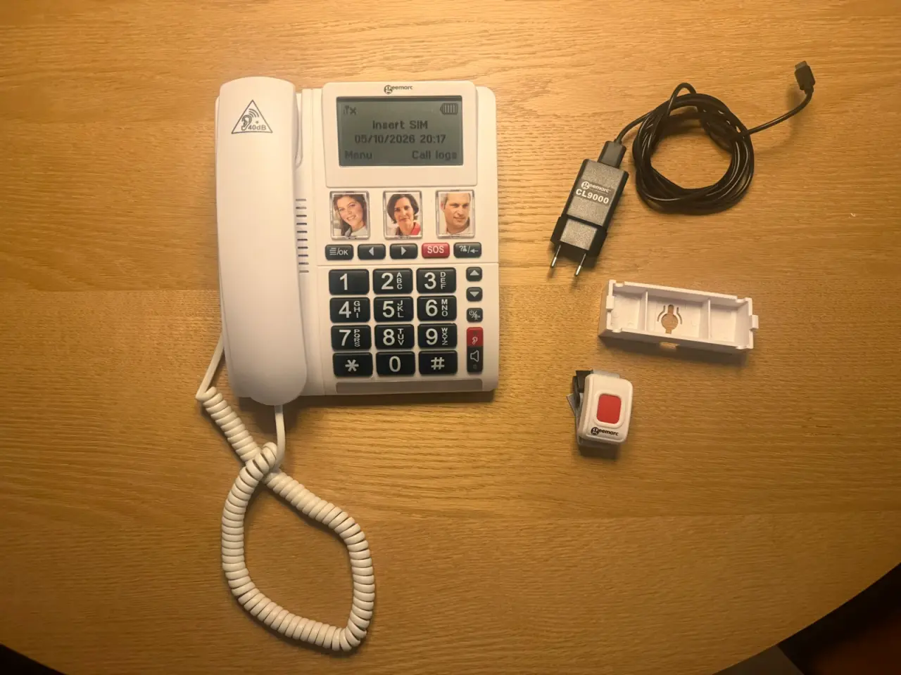 Billede 1 - Geemarc CL 9000 4G bordtelefon til simkort, med ba