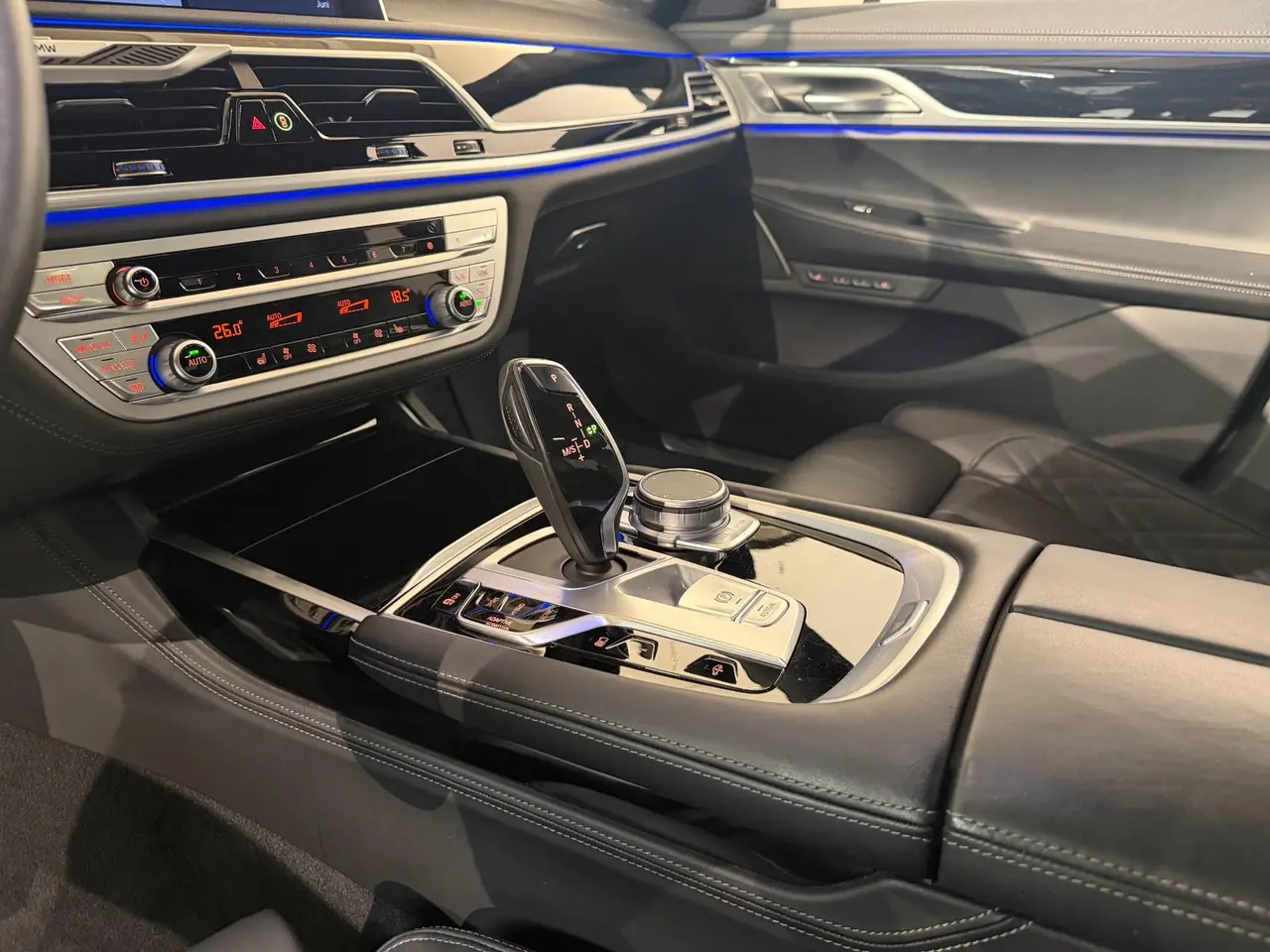 Billede 14 - BMW 745e 3,0 Connected aut.