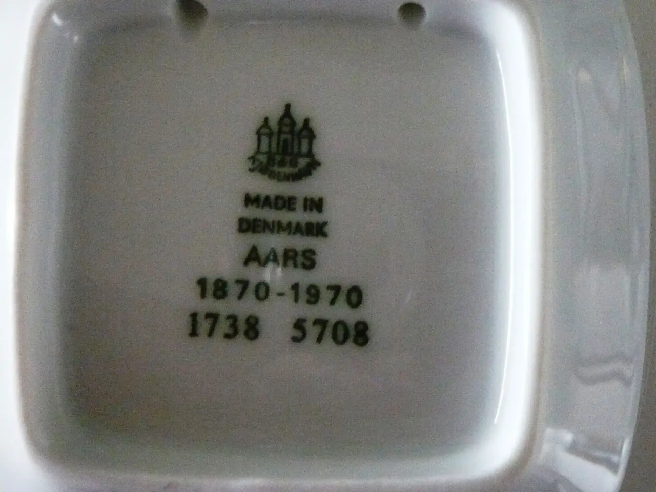 Billede 17 - Små B & G platter 