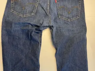 Levi's 501 W33 L32