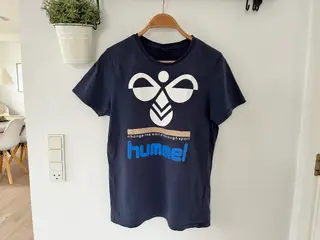 Hummel blå t-shirt, str M