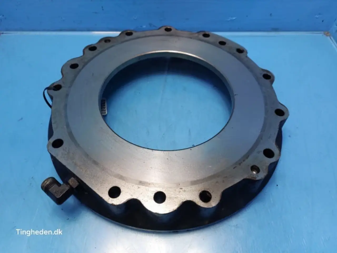Billede 10 - New Holland T6 Afstandsstykke 87608920