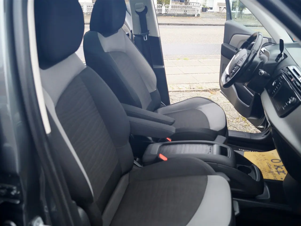 Billede 12 - Citroën Grand C4 Picasso 1,6 Blue HDi Intensive EAT6 start/stop 120HK 6g Aut.