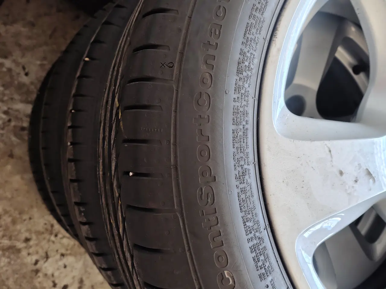 Billede 5 - Fire alufælge med dæk CONTINENTAL 225/50 R 17
