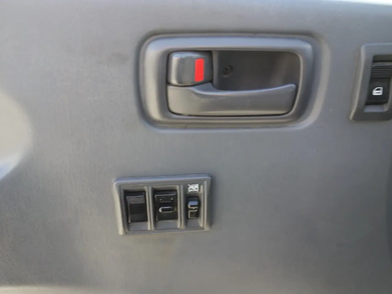 Billede 5 - Toyota HiAce 2,5 D-4D 95 Komfort kort